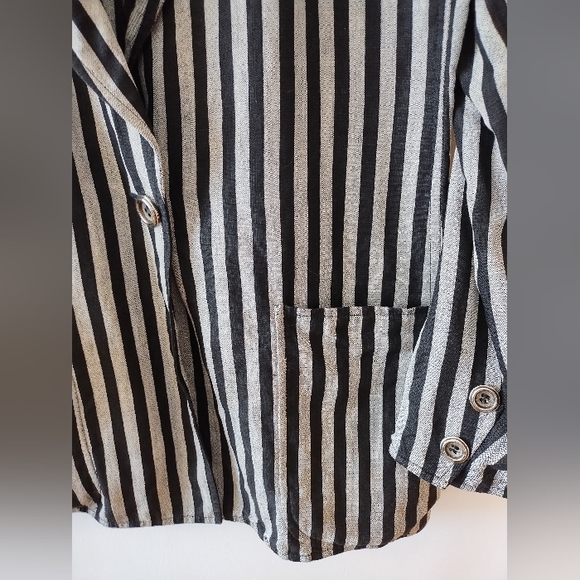 Ungaro Parallèle vintage blazer - Picture 2 of 5